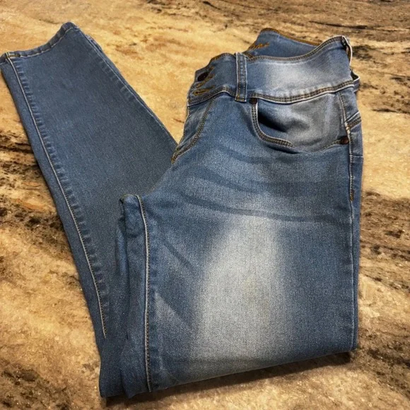 Bamboo Jeans Womens Size 5 Skinny High Rise Triple Button Blue Denim Stretch - Picture 2 of 8
